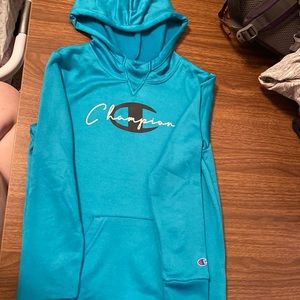 VERY soft Champion Hoodie